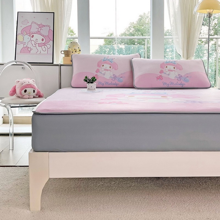 91家纺网 家纺一手货源 找家纺 蘭菲家纺 2025新款三丽鸥卡通印花冰丝凉席 去约会