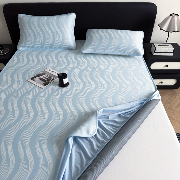 91家纺网 家纺一手货源 找家纺 九花鹿 2025新款A类PE凉感提花床笠款冰丝凉席软凉席可机洗可水洗 波纹（天空蓝）