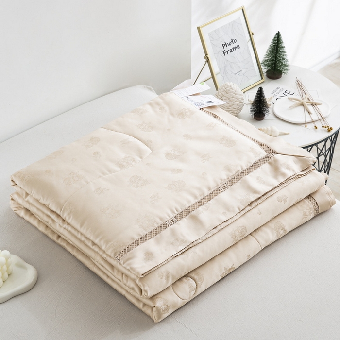 鲁爱家纺供货 2025新款天丝夏被 花镜-香槟金