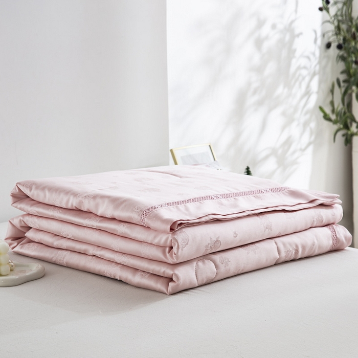 91家纺网 家纺一手货源 找家纺 鲁爱家纺供货 2025新款天丝夏被 花镜-玉颜粉