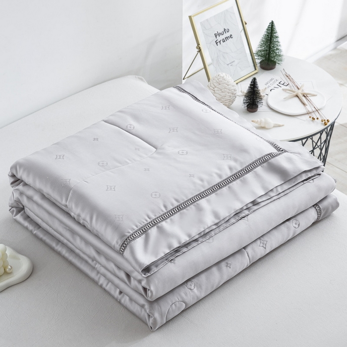 鲁爱家纺供货 2025新款天丝夏被 慕斯-太空灰