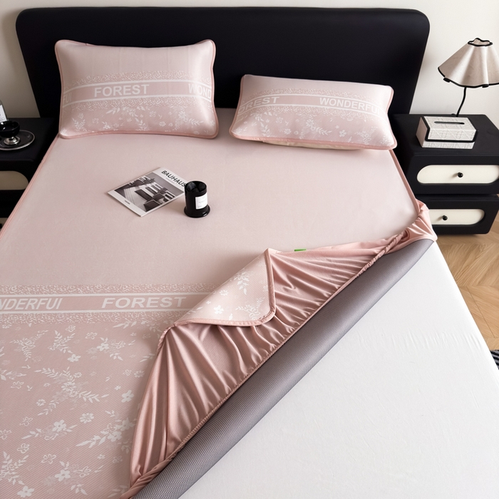 91家纺网 家纺一手货源 找家纺 九花鹿 2025新款A类PE凉感提花床笠款冰丝凉席软凉席可机洗可水洗 花梦（浅粉）