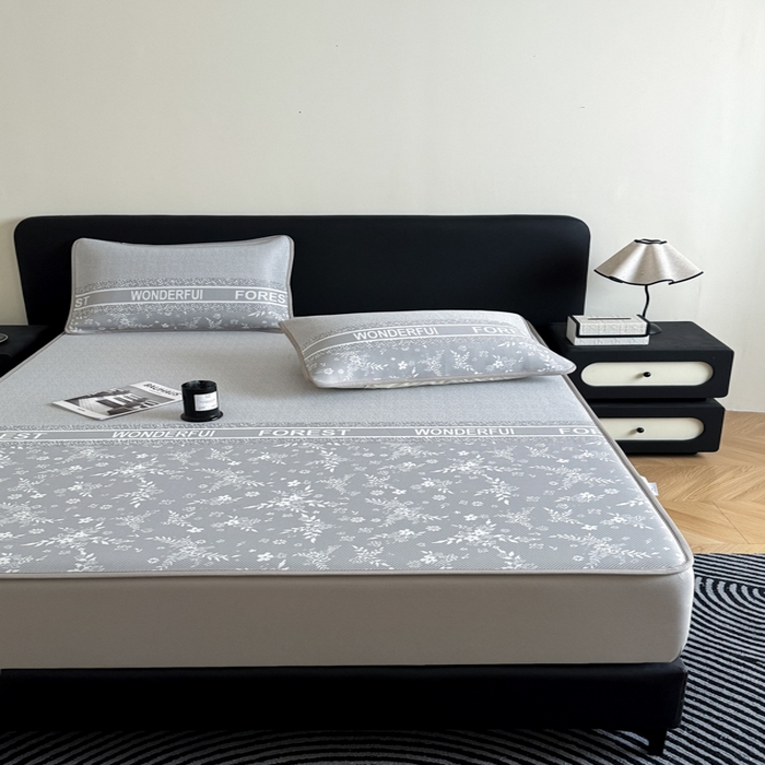 91家纺网 家纺一手货源 找家纺 九花鹿 2025新款A类PE凉感提花床笠款冰丝凉席软凉席可机洗可水洗 花梦（绅士灰）