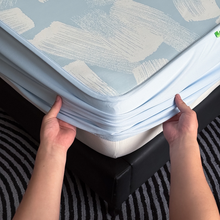 91家纺网 家纺一手货源 找家纺 九花鹿 2025新款A类PE凉感提花床笠款冰丝凉席软凉席可机洗可水洗 速写（天空蓝）