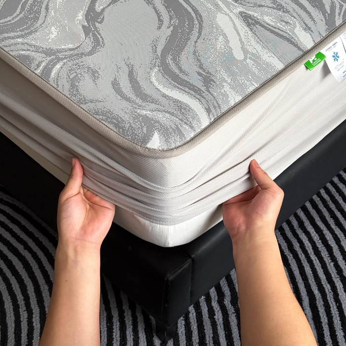 91家纺网 家纺一手货源 找家纺 九花鹿 2025新款A类PE凉感提花床笠款冰丝凉席软凉席可机洗可水洗 西里（绅士灰）