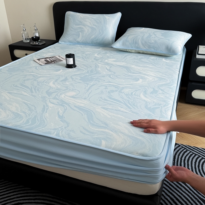 91家纺网 家纺一手货源 找家纺 九花鹿 2025新款A类PE凉感提花床笠款冰丝凉席软凉席可机洗可水洗 西里（天空蓝）