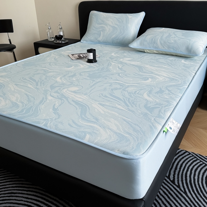 91家纺网 家纺一手货源 找家纺 九花鹿 2025新款A类PE凉感提花床笠款冰丝凉席软凉席可机洗可水洗 西里（天空蓝）