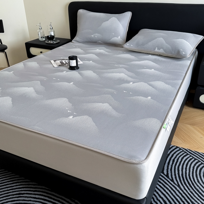 91家纺网 家纺一手货源 找家纺 九花鹿 2025新款A类PE凉感提花床笠款冰丝凉席软凉席可机洗可水洗 亦境（浅灰）