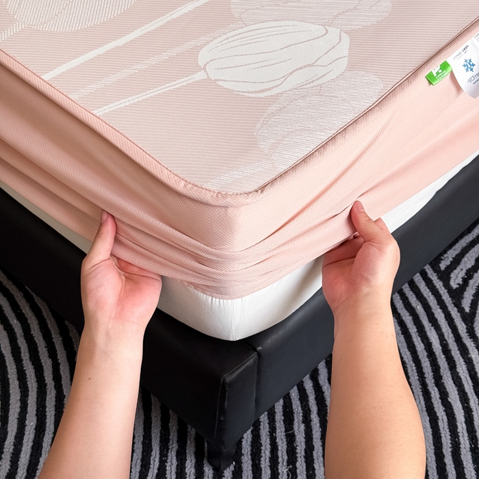 91家纺网 家纺一手货源 找家纺 九花鹿 2025新款A类PE凉感提花床笠款冰丝凉席软凉席可机洗可水洗 郁金香（浅粉）