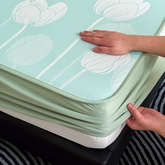 91家纺网 家纺一手货源 找家纺 九花鹿 2025新款A类PE凉感提花床笠款冰丝凉席软凉席可机洗可水洗 郁金香（浅绿）