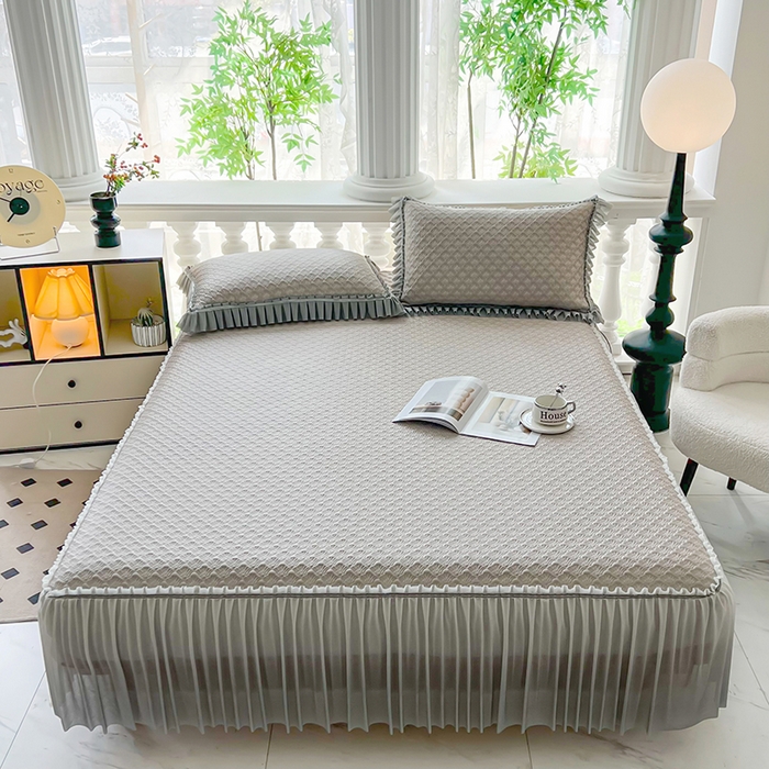 91家纺网 家纺一手货源 找家纺 乐居家纺 2025新款凉感凉豆豆凉席冰豆豆床裙系列 卡其