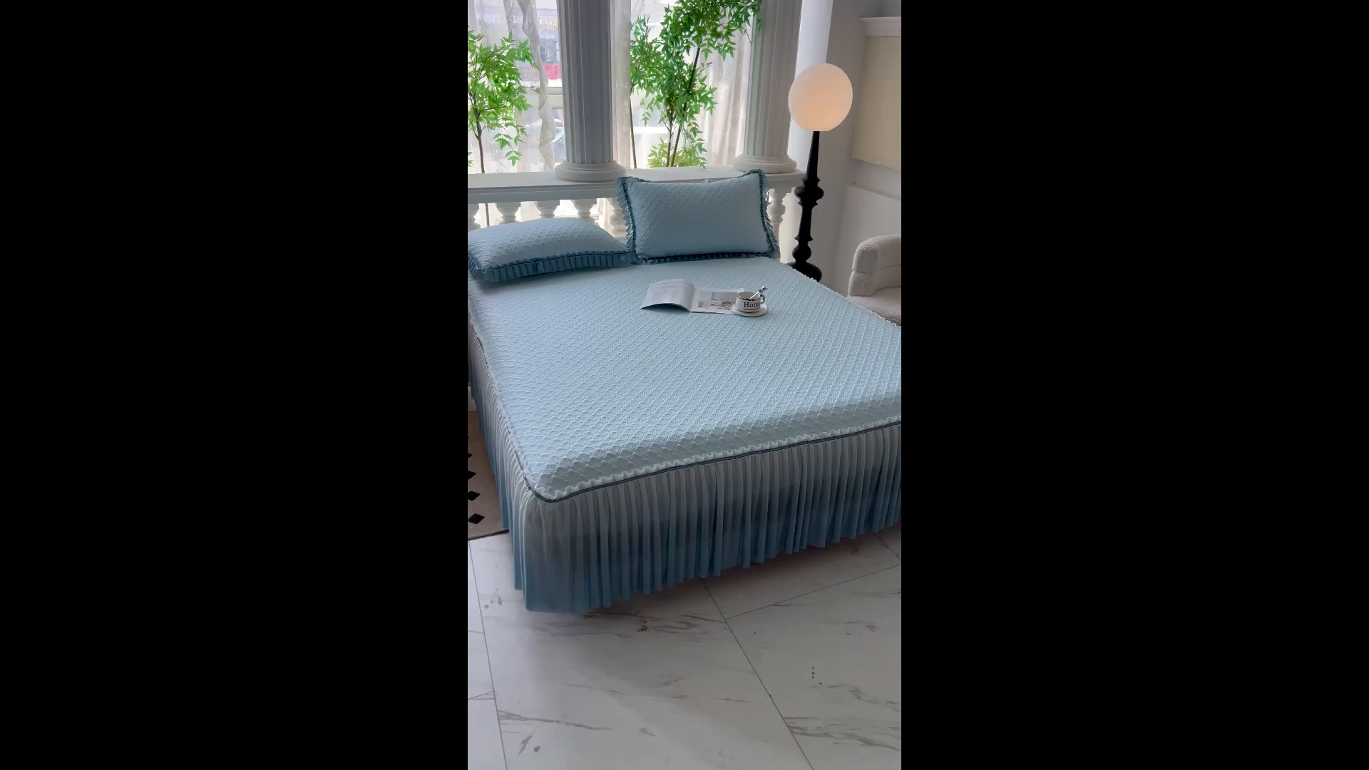 91家纺网 家纺一手货源 找家纺 乐居家纺 2025新款凉感凉豆豆凉席冰豆豆床裙系列 宾利蓝