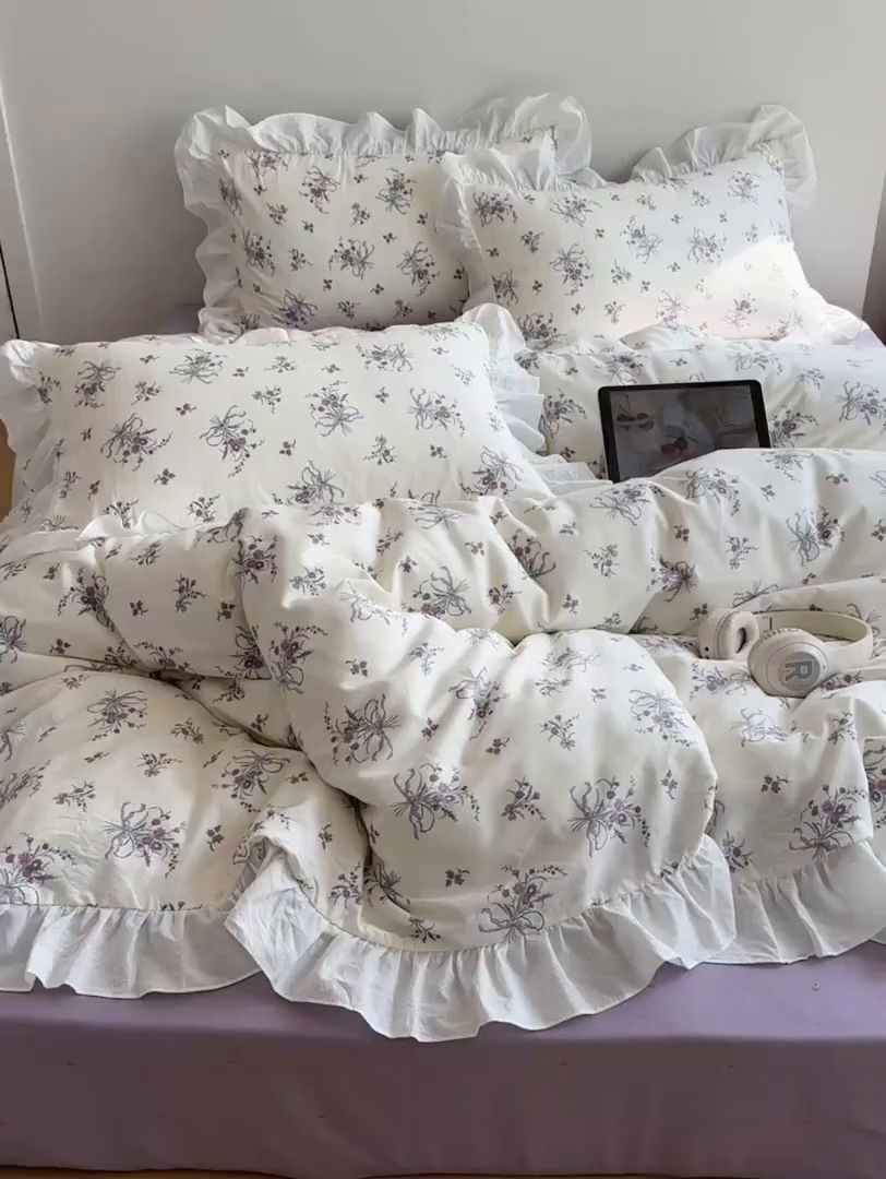 91家纺网 家纺一手货源 找家纺 （总）六巷胡同 2025新款40支全棉韩式INS博主风小碎花花边四件套-风格二