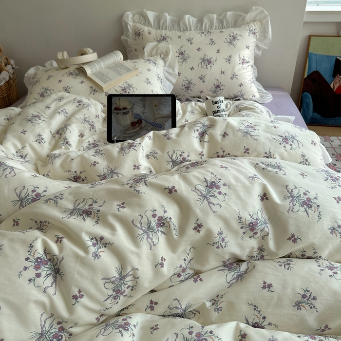 91家纺网 家纺一手货源 找家纺 （总）六巷胡同 2025新款40支全棉韩式INS博主风小碎花花边四件套-风格二