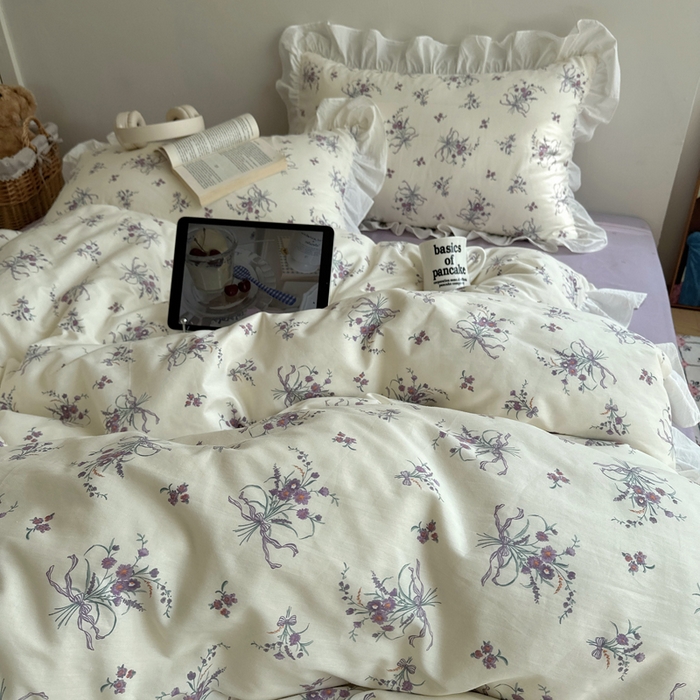 91家纺网 家纺一手货源 找家纺 （总）六巷胡同 2025新款40支全棉韩式INS博主风小碎花花边四件套-风格二