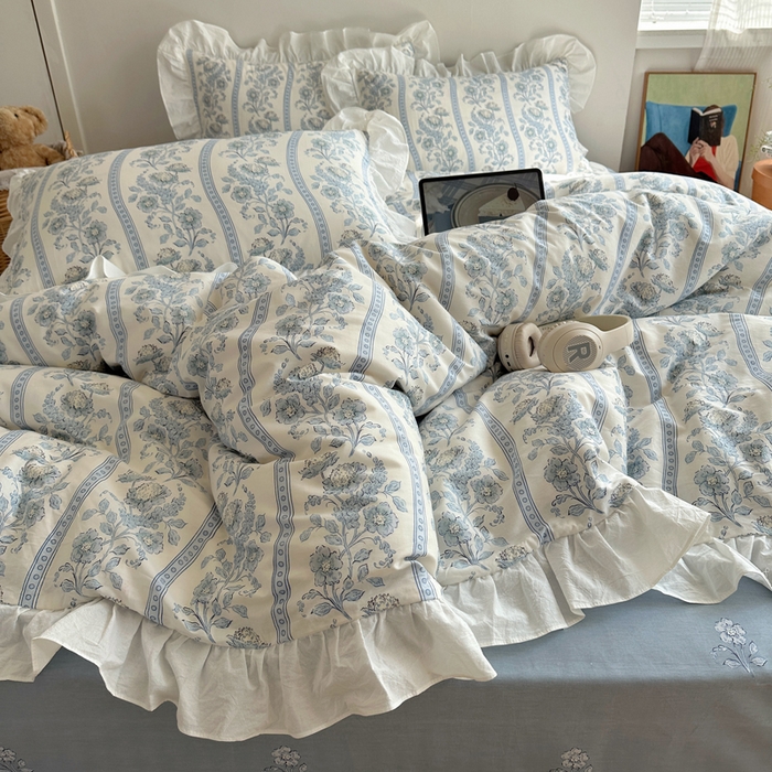 91家纺网 家纺一手货源 找家纺 六巷胡同 2025新款40支全棉韩式INS博主风小碎花花边四件套-风格二 觅夏