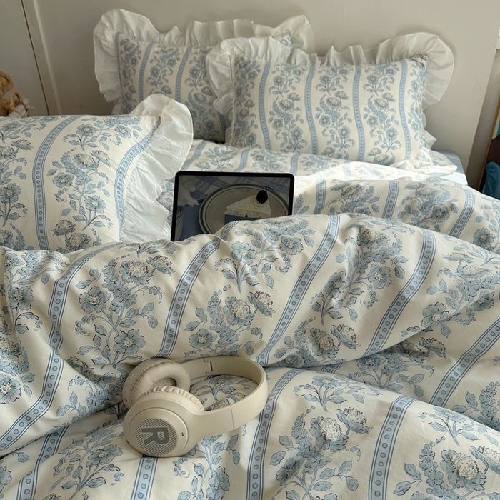 91家纺网 家纺一手货源 找家纺 六巷胡同 2025新款40支全棉韩式INS博主风小碎花花边四件套-风格二 觅夏