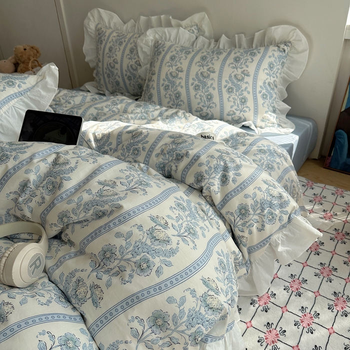 91家纺网 家纺一手货源 找家纺 六巷胡同 2025新款40支全棉韩式INS博主风小碎花花边四件套-风格二 觅夏