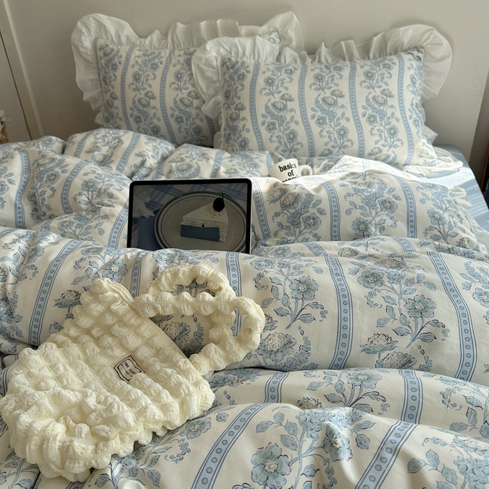 91家纺网 家纺一手货源 找家纺 六巷胡同 2025新款40支全棉韩式INS博主风小碎花花边四件套-风格二 觅夏