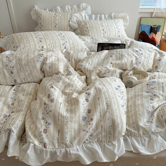 91家纺网 家纺一手货源 找家纺 六巷胡同 2025新款40支全棉韩式INS博主风小碎花花边四件套-风格二 茉里