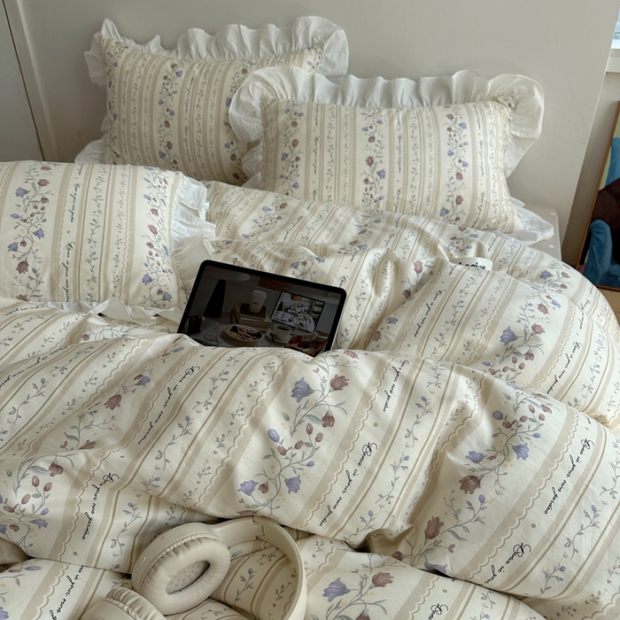 91家纺网 家纺一手货源 找家纺 六巷胡同 2025新款40支全棉韩式INS博主风小碎花花边四件套-风格二 茉里