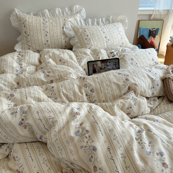 91家纺网 家纺一手货源 找家纺 六巷胡同 2025新款40支全棉韩式INS博主风小碎花花边四件套-风格二 茉里