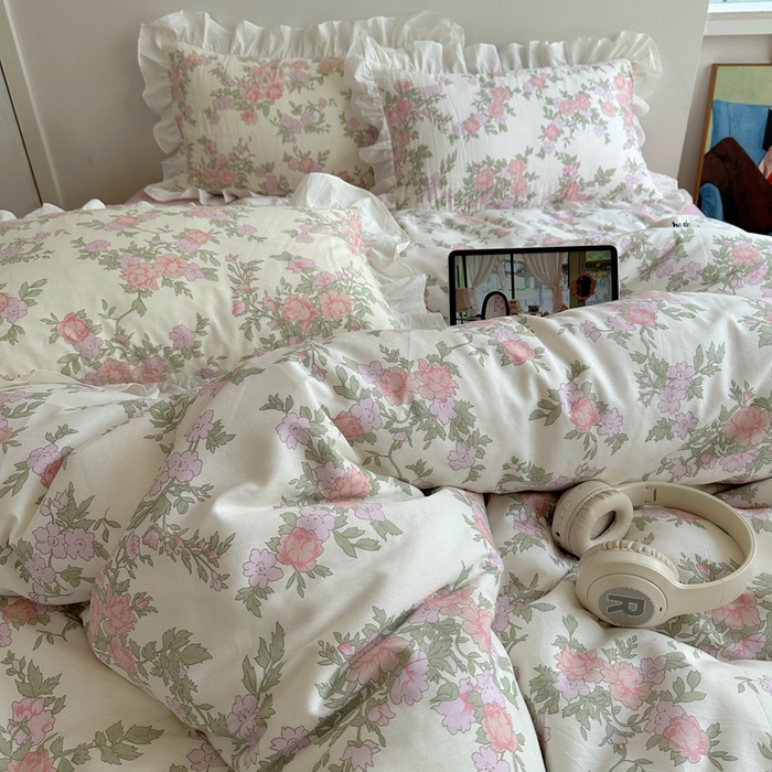 91家纺网 家纺一手货源 找家纺 六巷胡同 2025新款40支全棉韩式INS博主风小碎花花边四件套-风格二 南笙