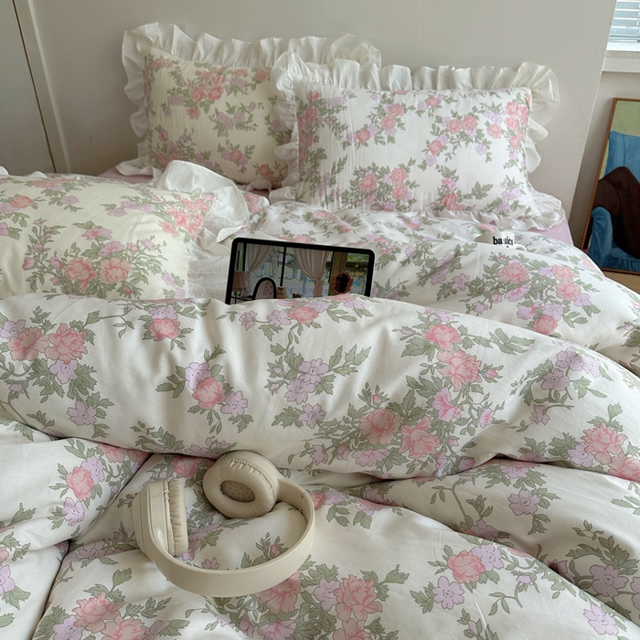 91家纺网 家纺一手货源 找家纺 六巷胡同 2025新款40支全棉韩式INS博主风小碎花花边四件套-风格二 南笙