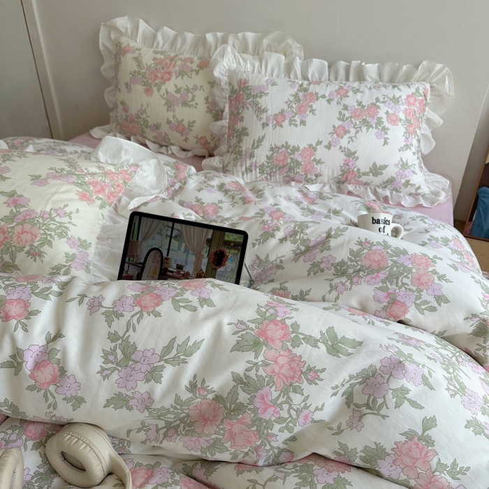 91家纺网 家纺一手货源 找家纺 六巷胡同 2025新款40支全棉韩式INS博主风小碎花花边四件套-风格二 南笙