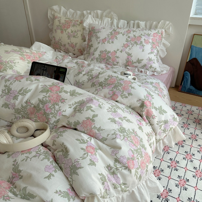 91家纺网 家纺一手货源 找家纺 六巷胡同 2025新款40支全棉韩式INS博主风小碎花花边四件套-风格二 南笙