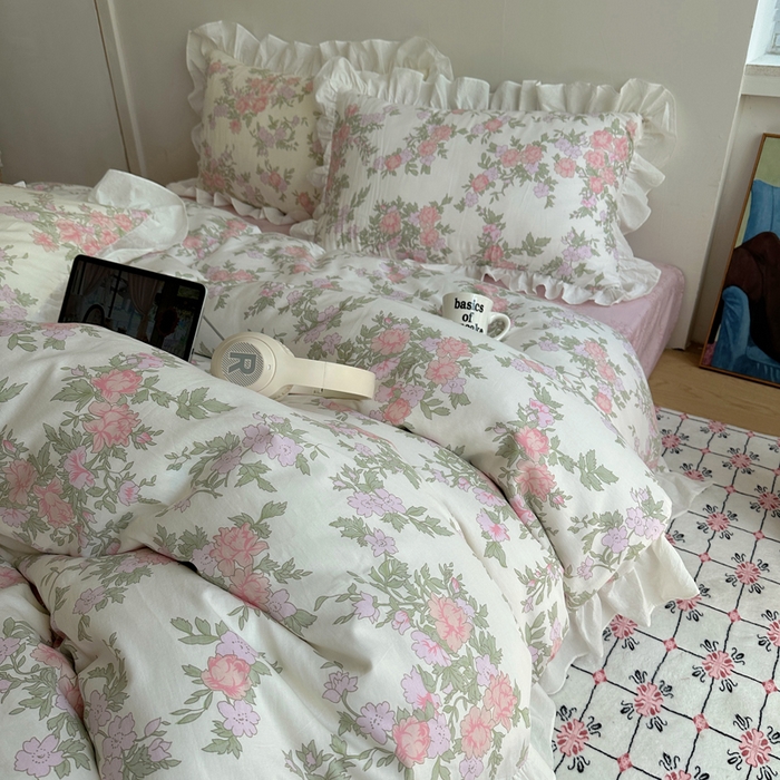 91家纺网 家纺一手货源 找家纺 六巷胡同 2025新款40支全棉韩式INS博主风小碎花花边四件套-风格二 南笙