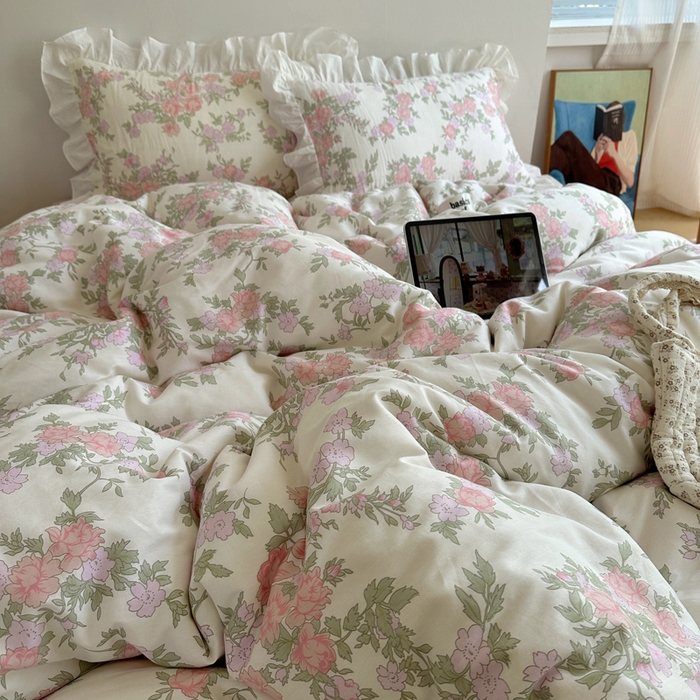 91家纺网 家纺一手货源 找家纺 六巷胡同 2025新款40支全棉韩式INS博主风小碎花花边四件套-风格二 南笙