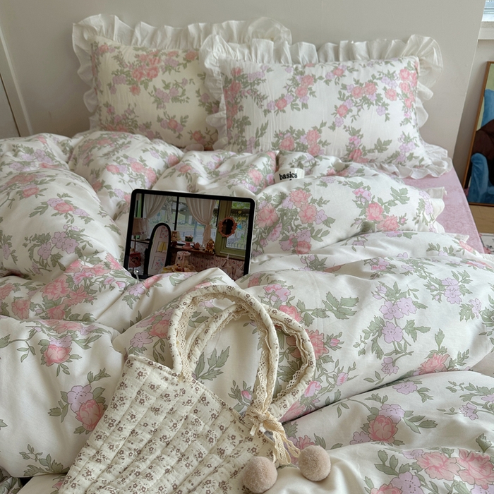 91家纺网 家纺一手货源 找家纺 六巷胡同 2025新款40支全棉韩式INS博主风小碎花花边四件套-风格二 南笙