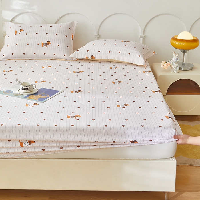 91家纺网 家纺一手货源 找家纺 乐居家纺 2025新款活性印染老粗布床笠系列 爱心狗