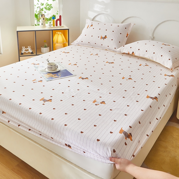 91家纺网 家纺一手货源 找家纺 乐居家纺 2025新款活性印染老粗布床笠系列 爱心狗