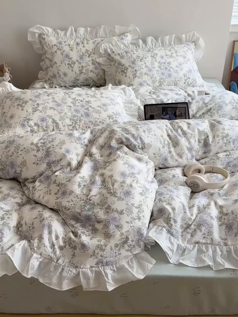 91家纺网 家纺一手货源 找家纺 六巷胡同 2025新款40支全棉韩式INS博主风小碎花花边四件套-风格二 知春