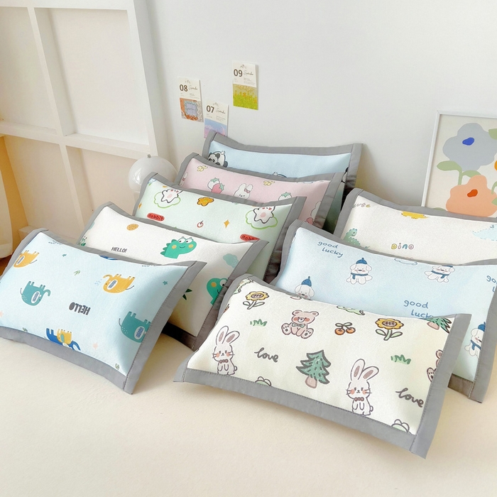 91家纺网 家纺一手货源 找家纺 乐秀家纺 2025春夏新款碳光冰丝儿童凉席枕套 组合图仅供展示