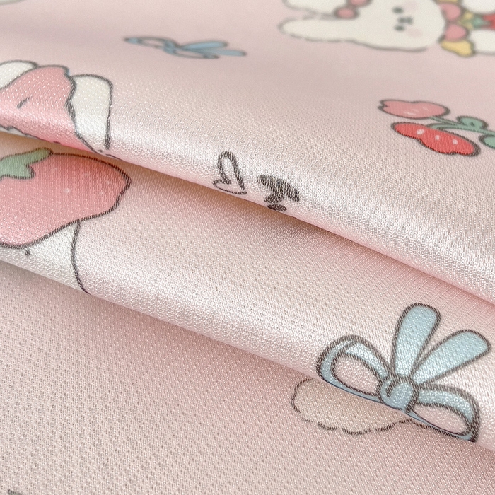 91家纺网 家纺一手货源 找家纺 乐秀家纺 2025春夏新款碳光冰丝儿童凉席枕套 草莓小兔