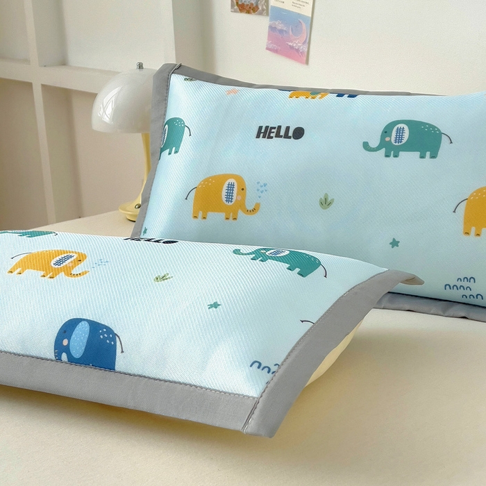 91家纺网 家纺一手货源 找家纺 乐秀家纺 2025春夏新款碳光冰丝儿童凉席枕套 多彩小象