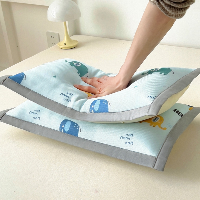 91家纺网 家纺一手货源 找家纺 乐秀家纺 2025春夏新款碳光冰丝儿童凉席枕套 多彩小象