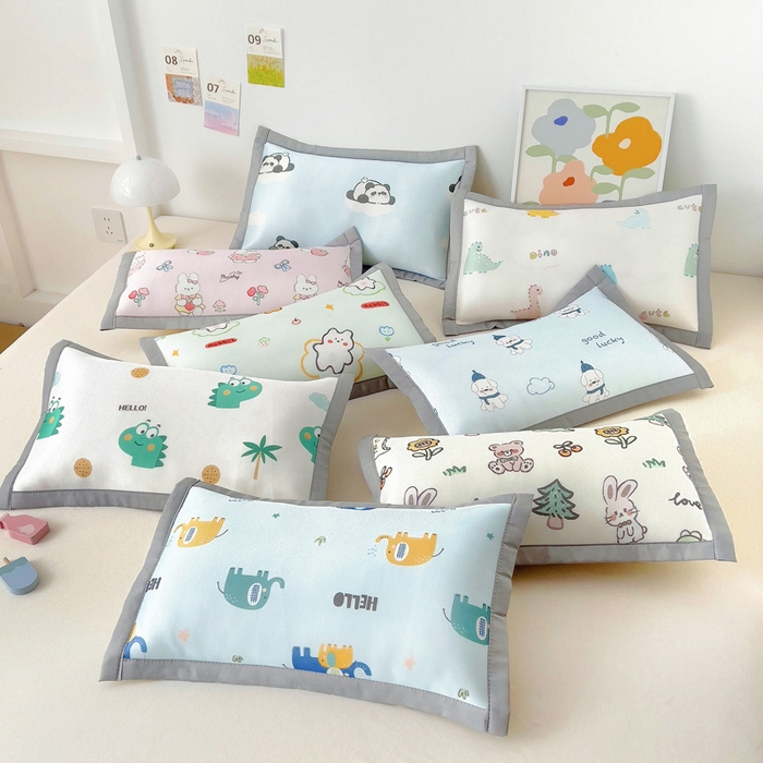 91家纺网 家纺一手货源 找家纺 乐秀家纺 2025春夏新款碳光冰丝儿童凉席枕套 组合图仅供展示