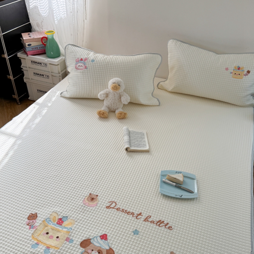 91家纺网 家纺一手货源 找家纺 柚子YOUTH 2025新款亲肤舒适冰豆豆凉感凉席席子 黄油蛋糕(绑带款）