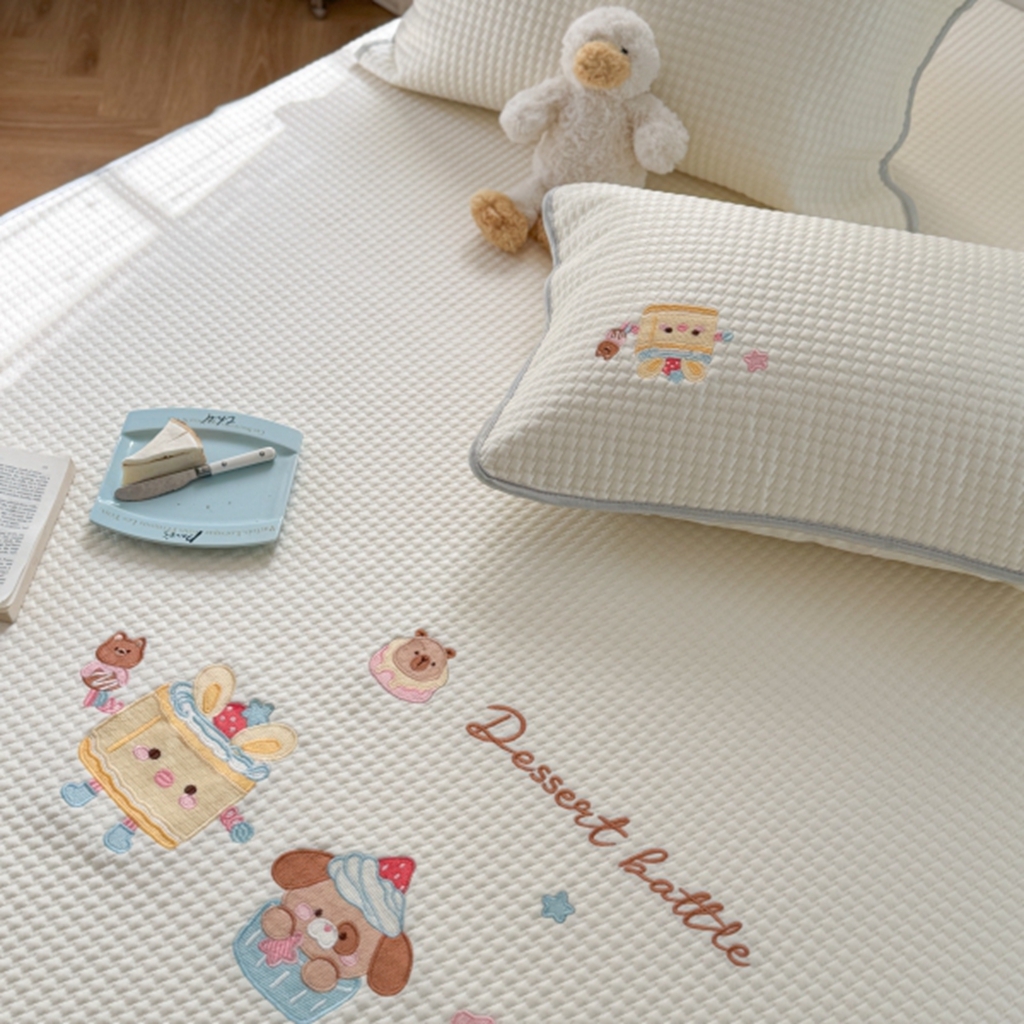 91家纺网 家纺一手货源 找家纺 柚子YOUTH 2025新款亲肤舒适冰豆豆凉感凉席席子 黄油蛋糕(绑带款）