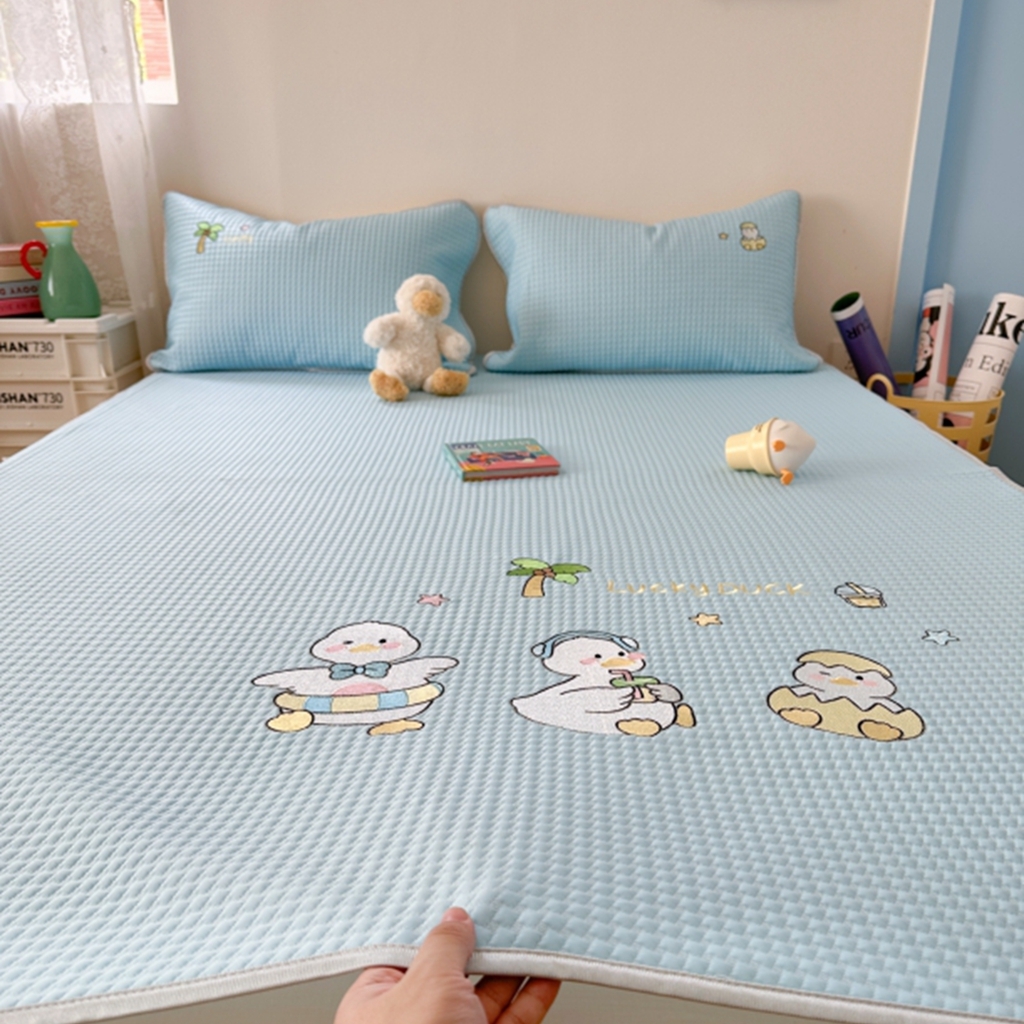 91家纺网 家纺一手货源 找家纺 柚子YOUTH 2025新款亲肤舒适冰豆豆凉感凉席席子 破壳鸭(绑带款）