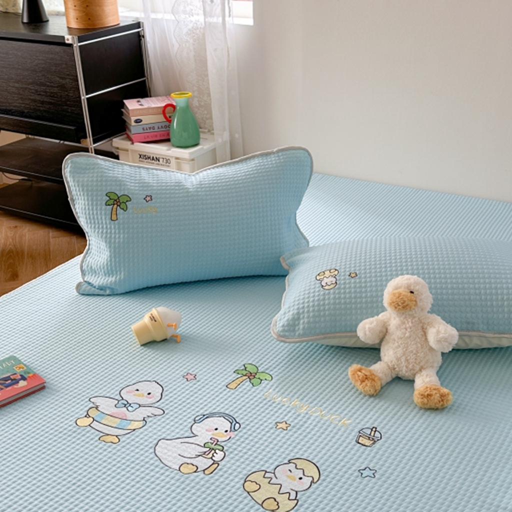 91家纺网 家纺一手货源 找家纺 柚子YOUTH 2025新款亲肤舒适冰豆豆凉感凉席席子 破壳鸭(绑带款）