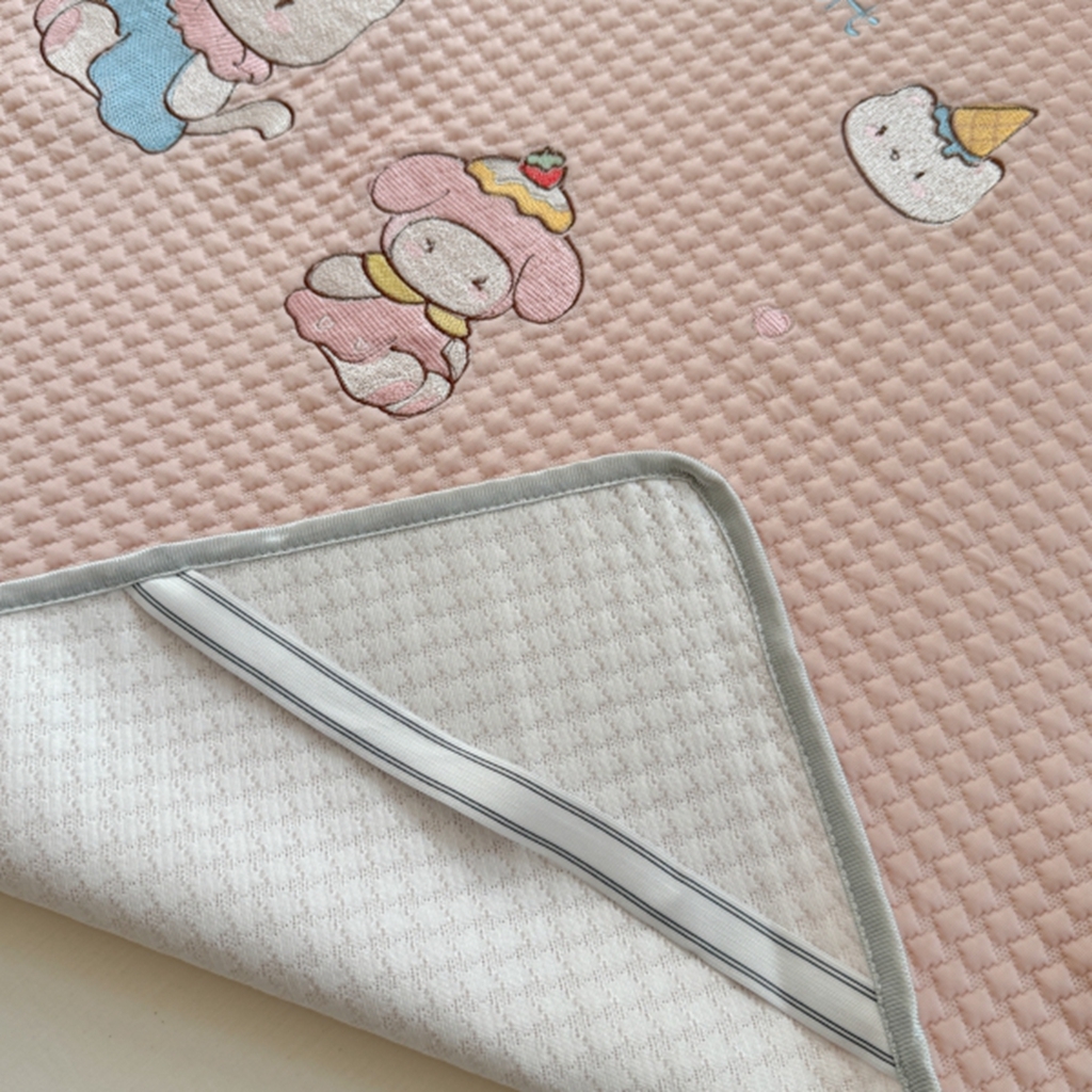 91家纺网 家纺一手货源 找家纺 柚子YOUTH 2025新款亲肤舒适冰豆豆凉感凉席席子 甜筒蒂(绑带款）