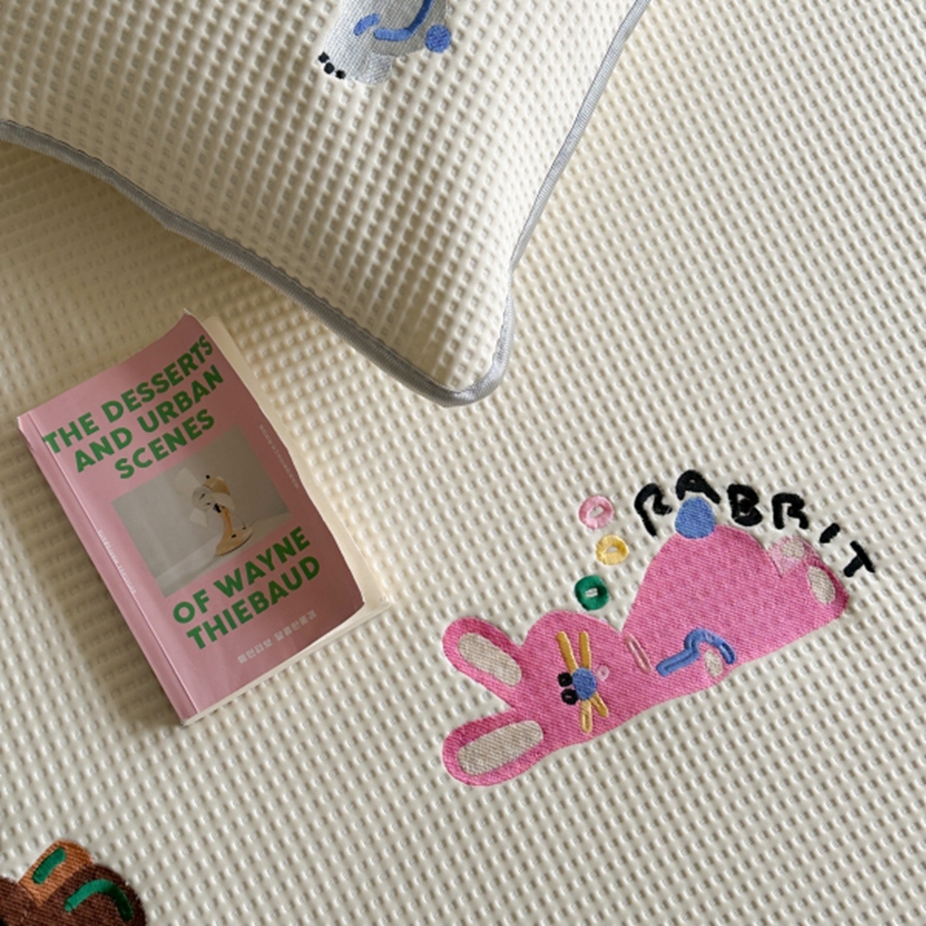 91家纺网 家纺一手货源 找家纺 柚子YOUTH 2025新款亲肤舒适冰豆豆凉感凉席席子 慵懒时光(绑带款）