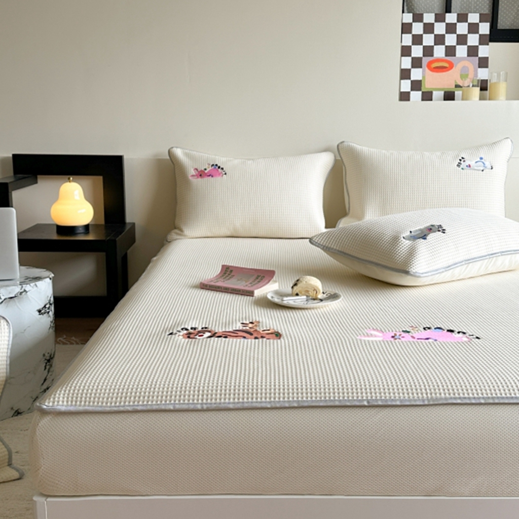 91家纺网 家纺一手货源 找家纺 柚子YOUTH 2025新款亲肤舒适冰豆豆凉感凉席席子 慵懒时光(绑带款）