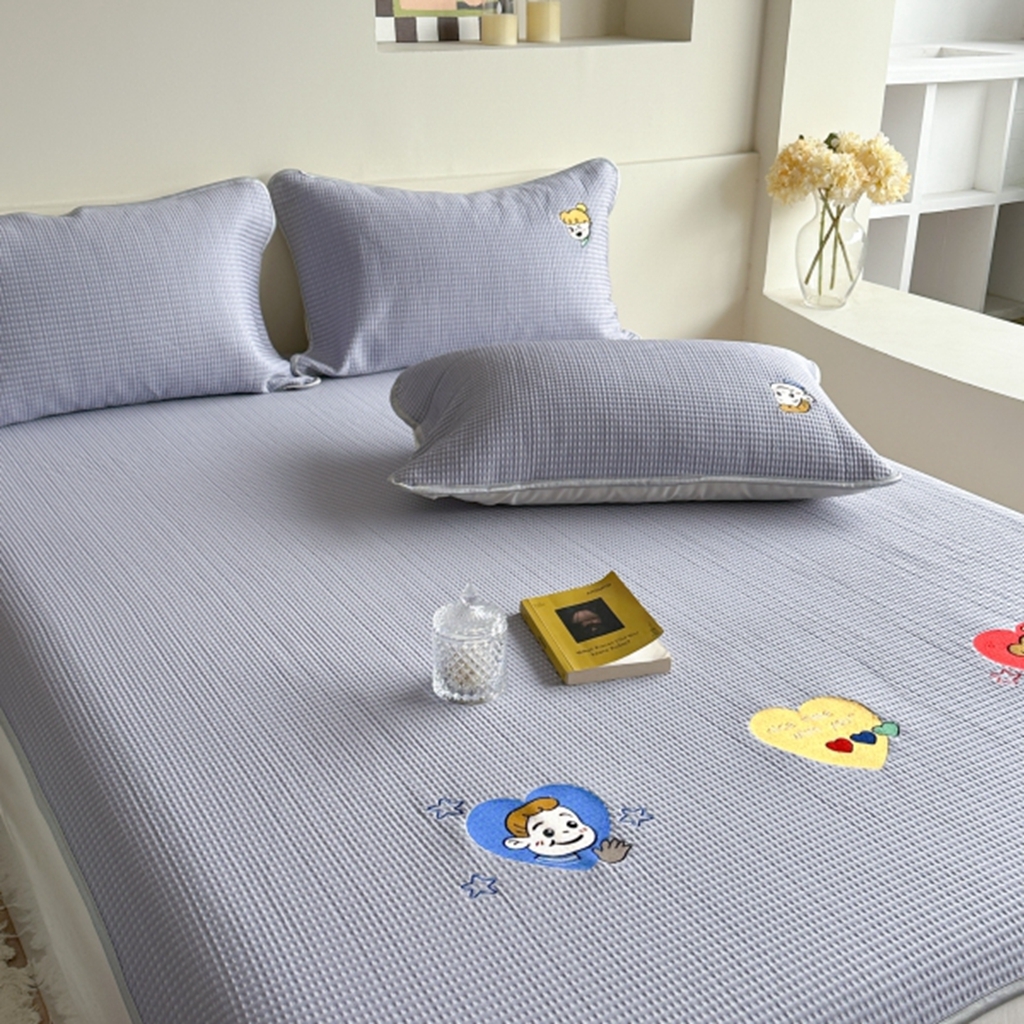 91家纺网 家纺一手货源 找家纺 柚子YOUTH 2025新款亲肤舒适冰豆豆凉感凉席席子 遇见(绑带款）