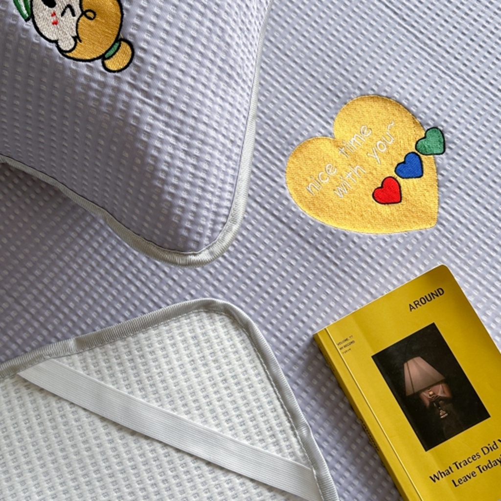 91家纺网 家纺一手货源 找家纺 柚子YOUTH 2025新款亲肤舒适冰豆豆凉感凉席席子 遇见(绑带款）